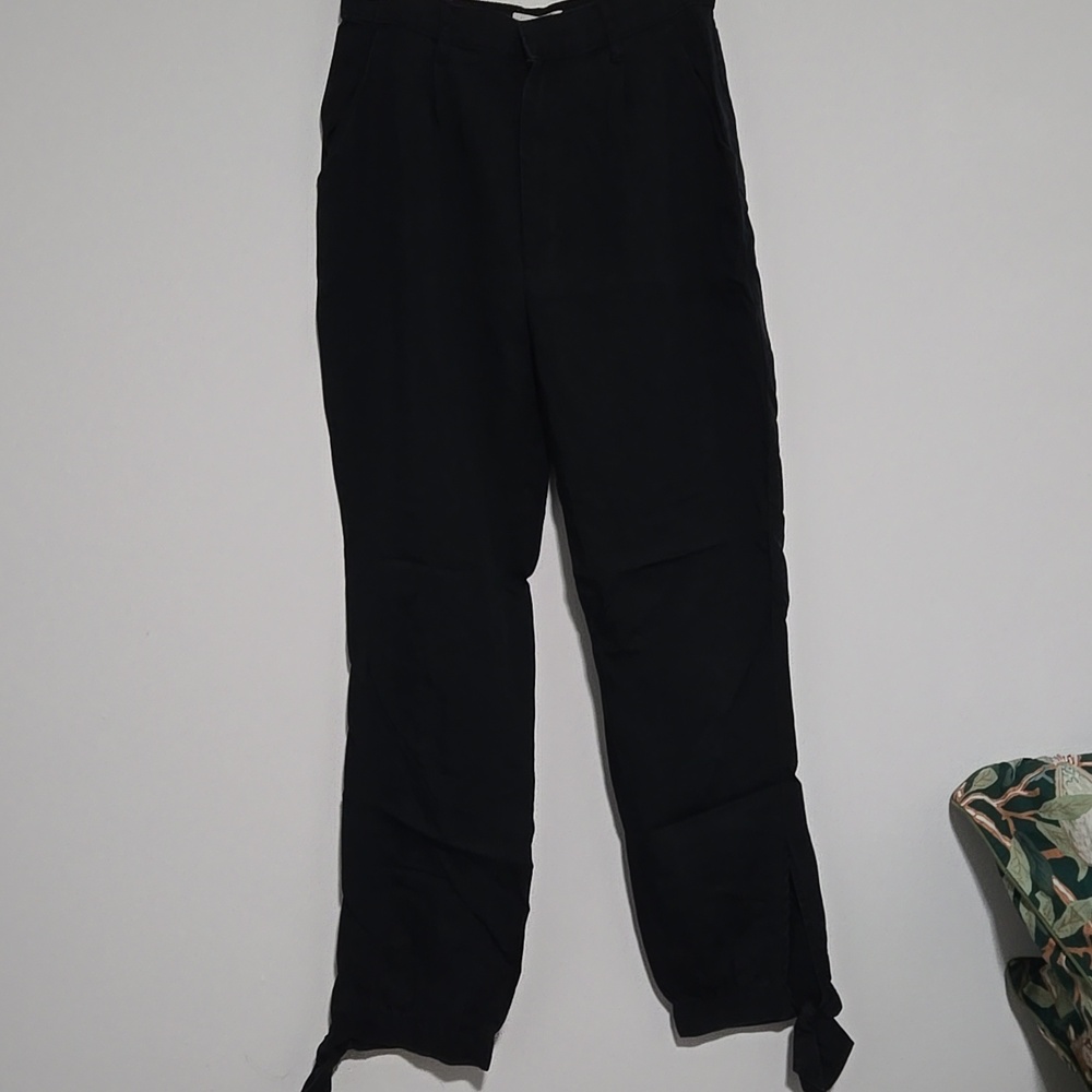Black Lightweight Crop Trousers